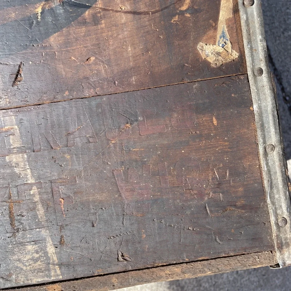 Vintage Grafs Fine‎ Beverages Milwaukee, Wis Wooden Soda Crate Early Grandpa